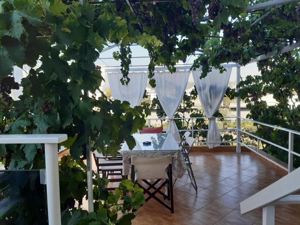 Collaku Apartment'S Vlorë Eksteriør billede