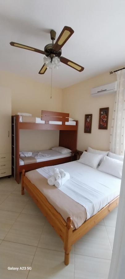 Collaku Apartment'S Vlorë Eksteriør billede