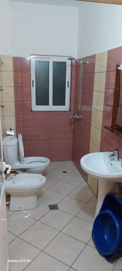 Collaku Apartment'S Vlorë Eksteriør billede