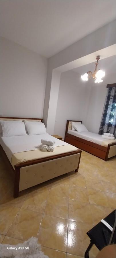 Collaku Apartment'S Vlorë Eksteriør billede