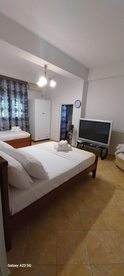 Collaku Apartment'S Vlorë Eksteriør billede