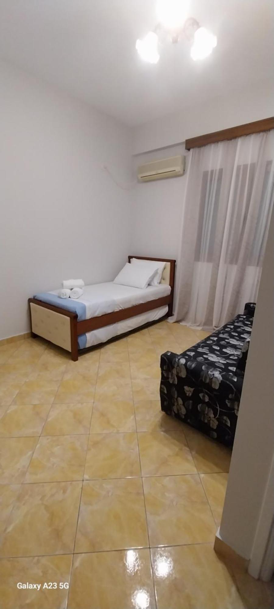 Collaku Apartment'S Vlorë Eksteriør billede